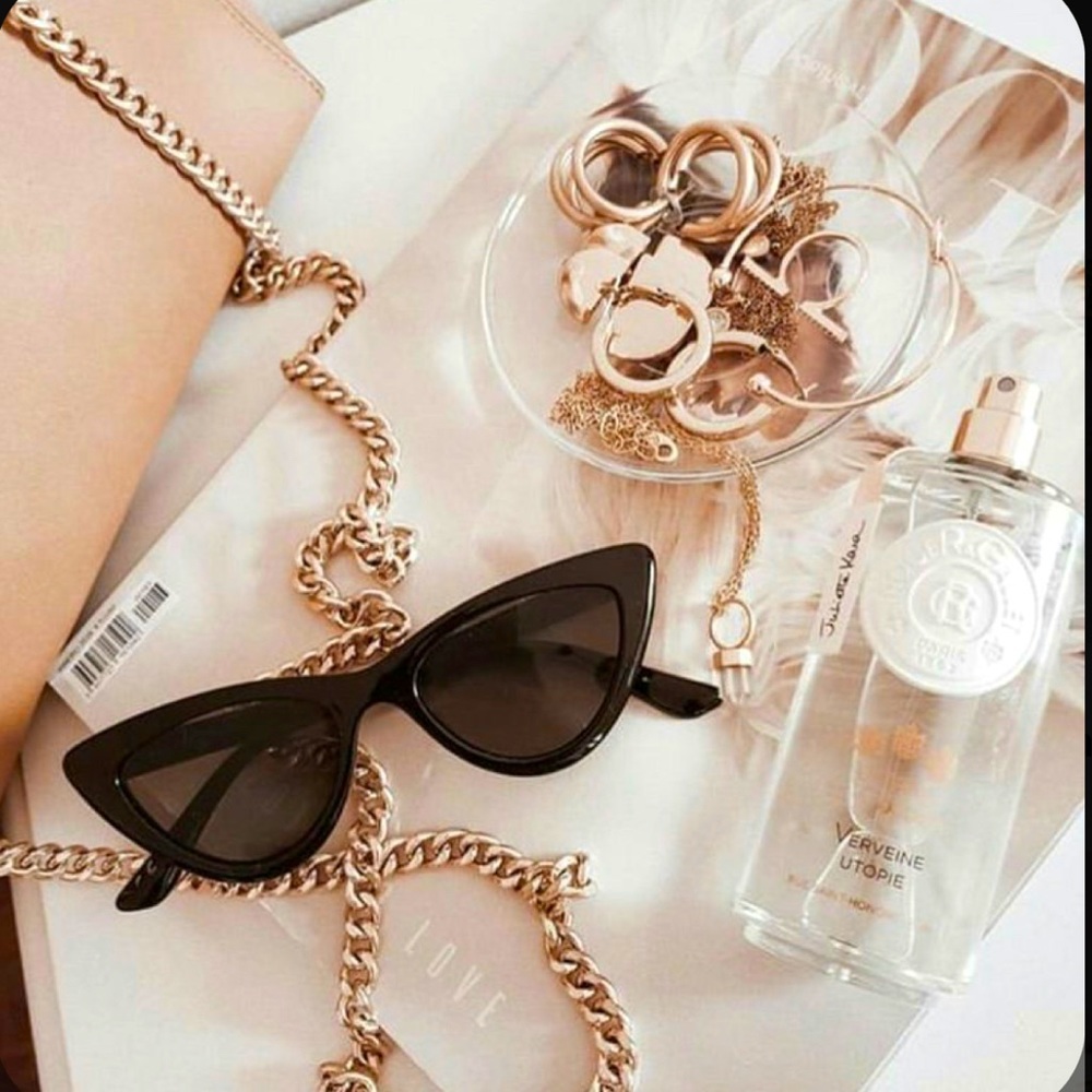 Meet your Posher, Sawyer